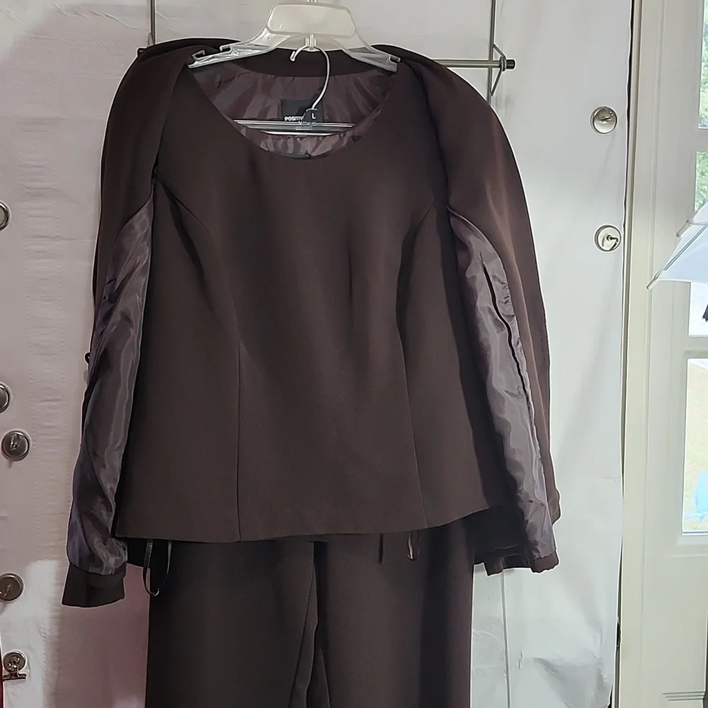 GU 14W 3-PC Women's Suit - Picture 4 of 9
